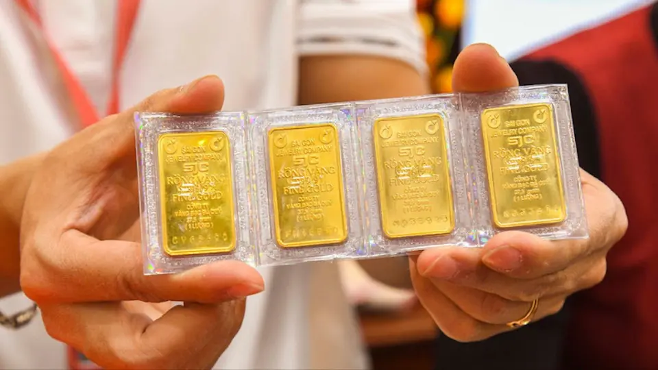 Giá vàng ngày 15/11 giảm sốc